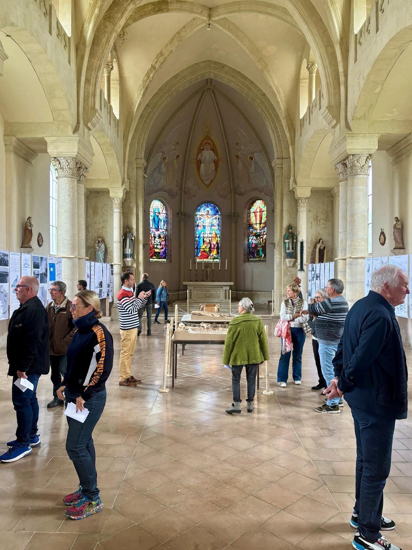 L'église lors de l'exposition Re-Génération Champneuvilloise en 2025